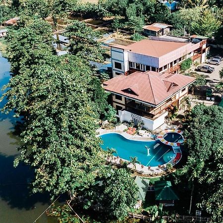 Sunrise Garden Lake Resort Surallah Esterno foto