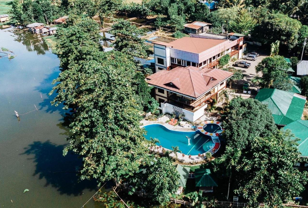 Sunrise Garden Lake Resort Surallah Esterno foto